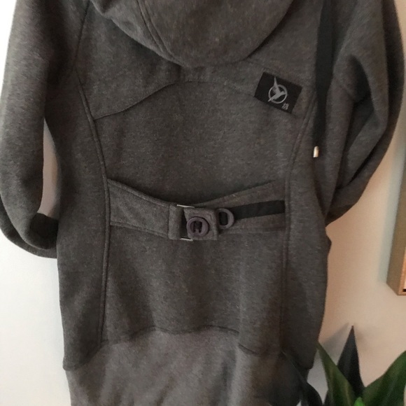 3 Stones zip up jacket - Picture 3 of 4